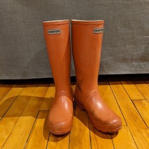 Hunter Rain Boots with Fleece liners